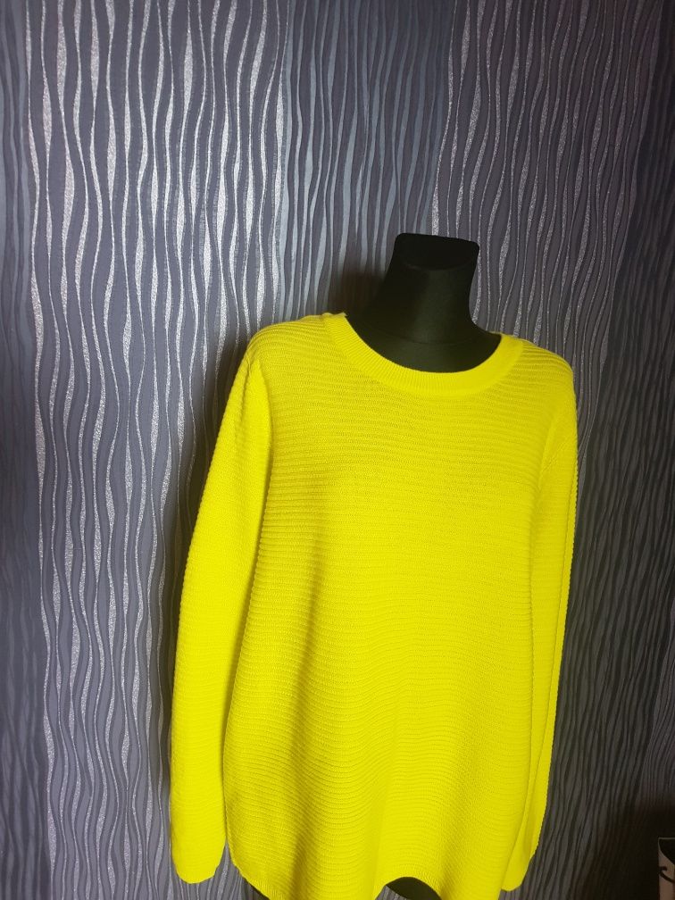 Neonowy sweter damski marki Janina rozmiar 4XL
