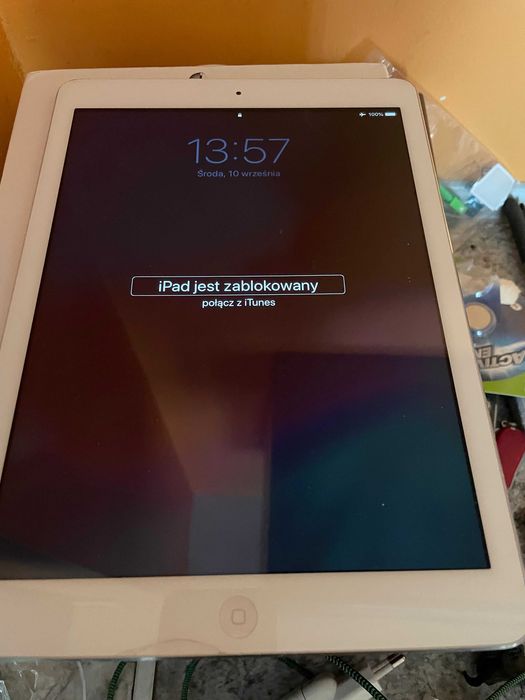 ipad air wersja 1 a1474 uszkodzony na części