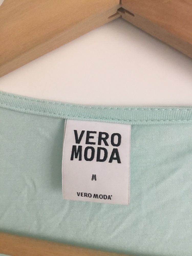 Vero moda- bluzka z cekinami