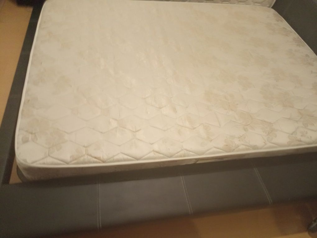 Colchão de casal