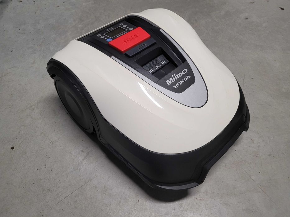 Kosiarka automatyczna robot Honda HRM40 Miimo 400m2 demonstracyjna