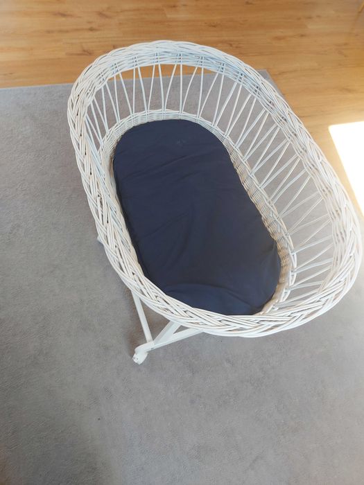 Kosz mojżesza wiklinowy biały