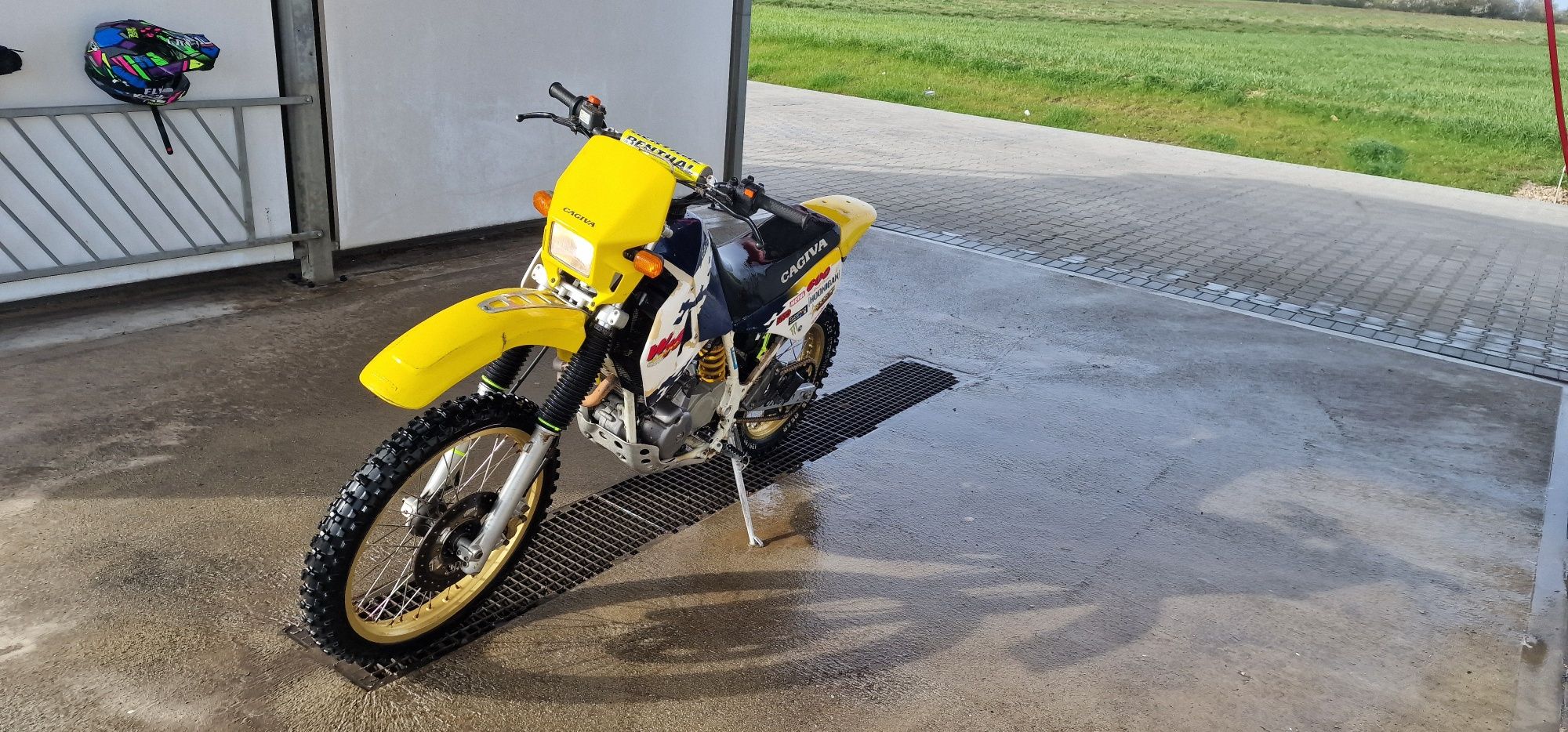 Cagiva w16 600 cc