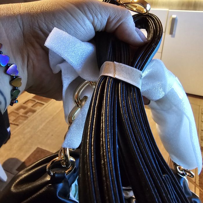 Śliczna czarna torebka