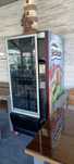 Automat vendingowy gastronomiczny na napoje przekąski