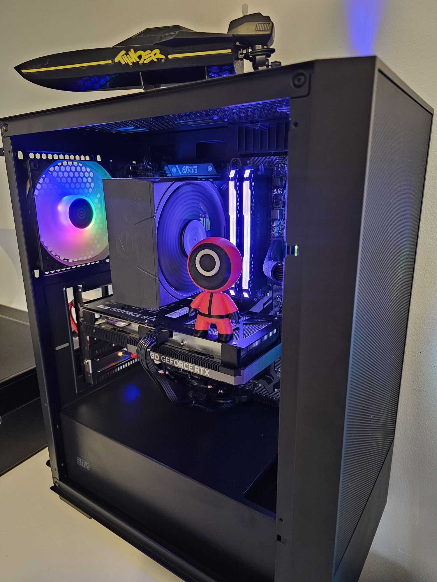 Komputer gamingowy Rtx 4060,32gb ram, Ryzen 5 5600x , 1tb ssd m.2