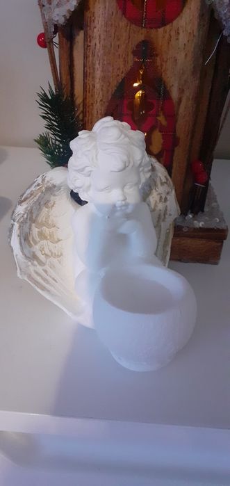 Anioł nowy swiecznik gliniany