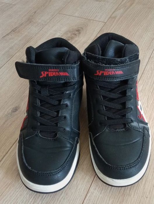 REZERWACJA Buty chłopięce 32 sneakersy