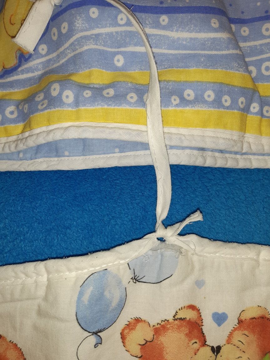 Ochraniacze/ otulacze do łóżeczka niemowlęcego