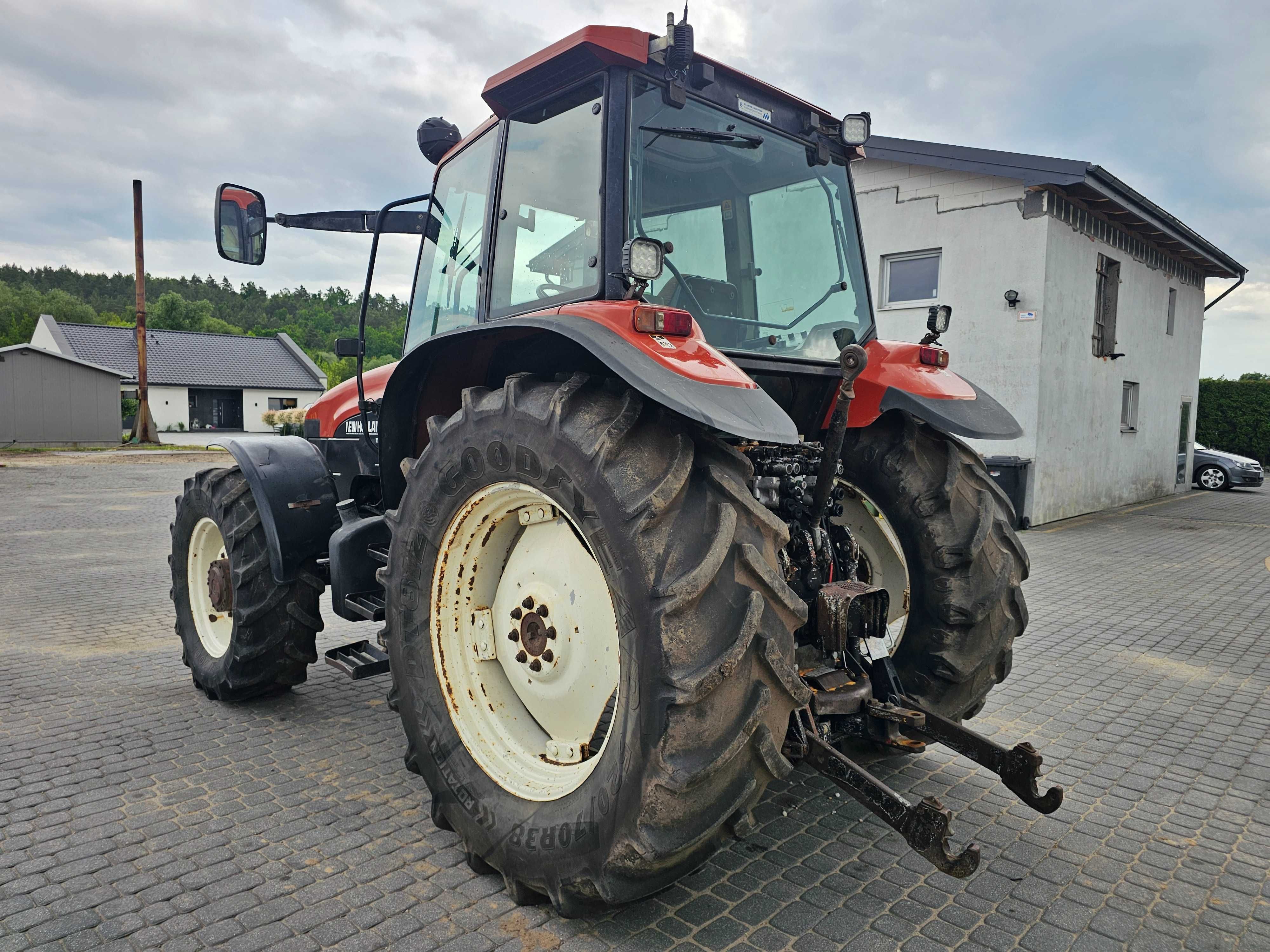 Ciągnik New Holland M 115 TM