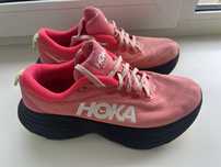 Кросівки hoka 38,5