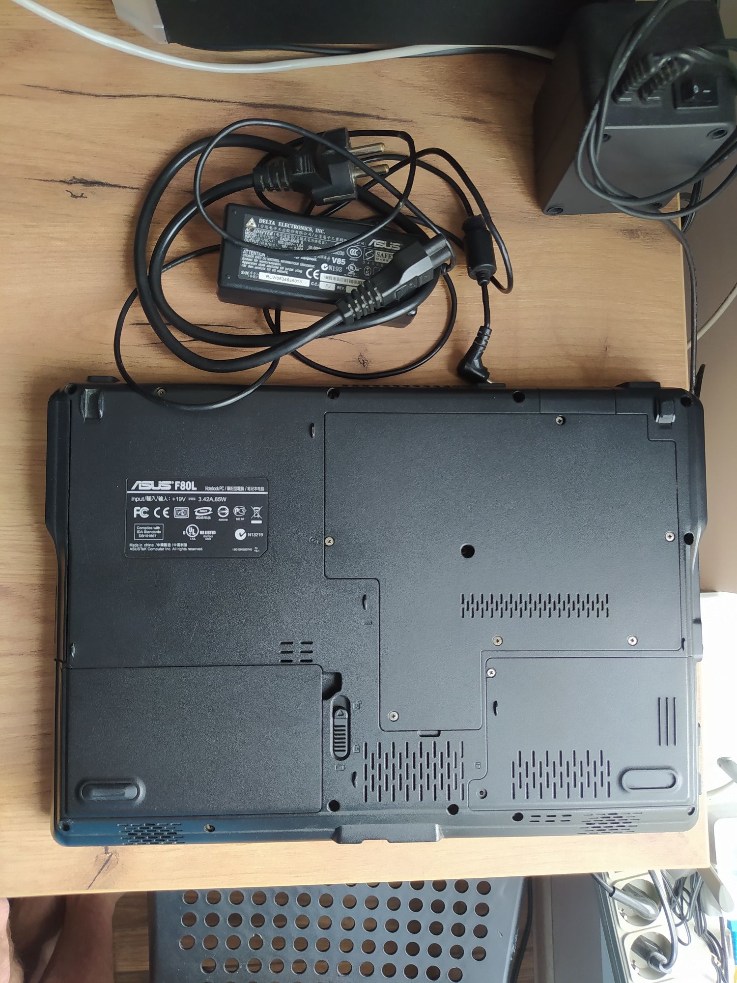 Ноутбук Asus f80l