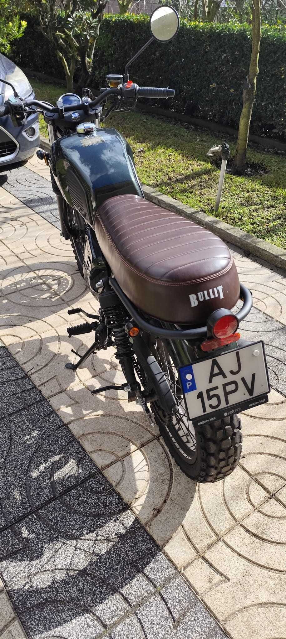 Bullit / Bluroc Legend 125cc