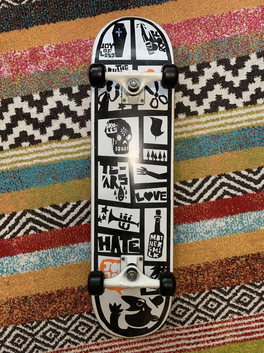 Deskolorka skateboard model pro Joe Gavin