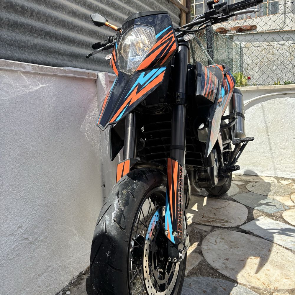 Ktm 690 supermotar 35kw