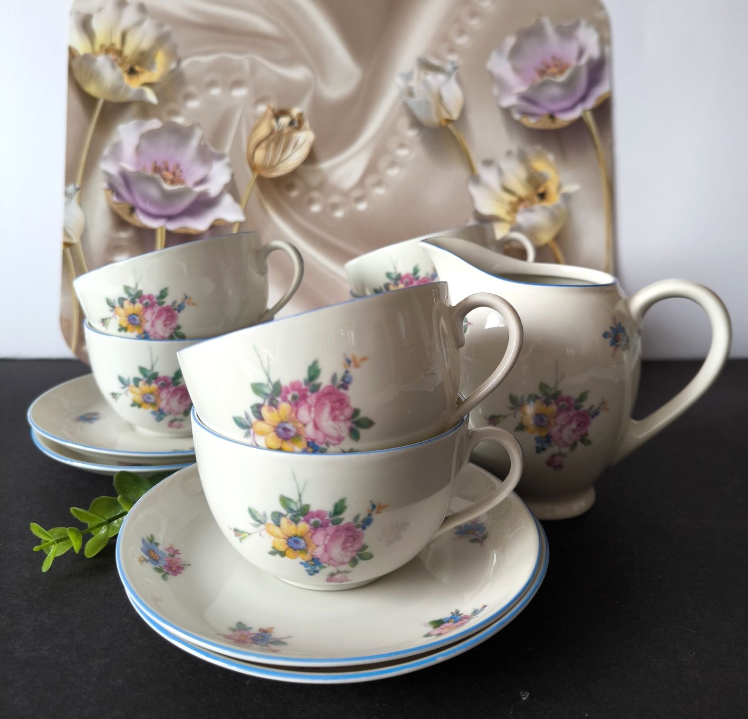 Filiżanki 6 sztuk 260 poj. spodki mlecznik  Konigschelt  porcelana