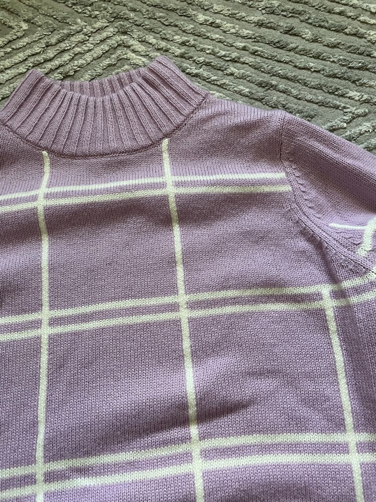 Fioletowy sweter