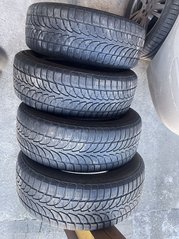 Opony zimowe Bridgestone Blizzak LM-80 4 szt, 235/60/18 stan bdb