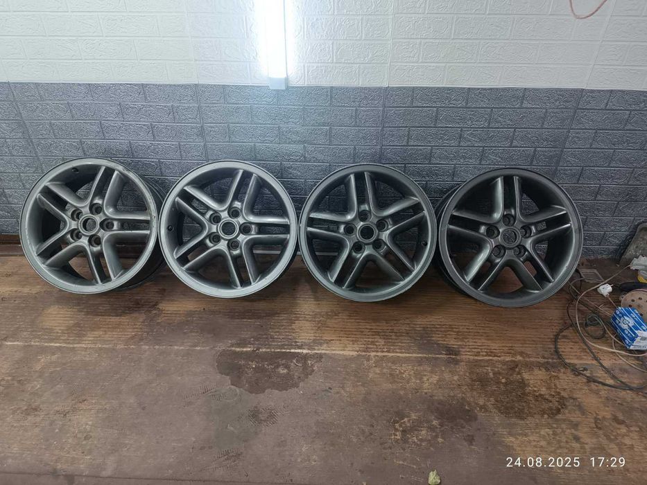Диски 5х120хR18 в чудовому стані, рівні, не варені, виробництво Англія