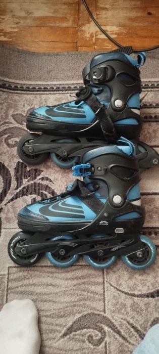 Ролики дитячі видвигаються на різні розміри