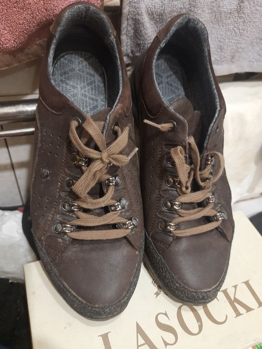 Продам мужские туфли 44рр