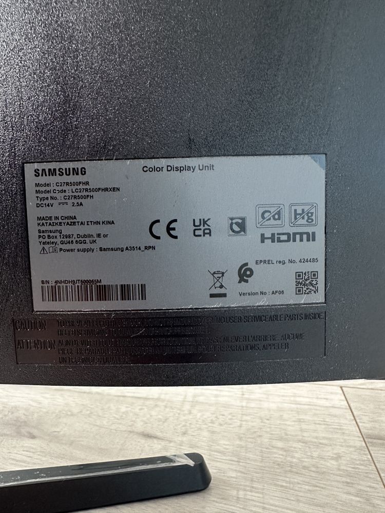 monitor zakrzywiony Samsung 27 cali