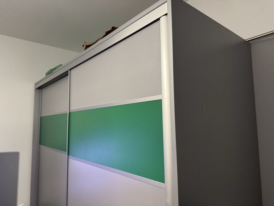 Szafa robiona przez stolarza