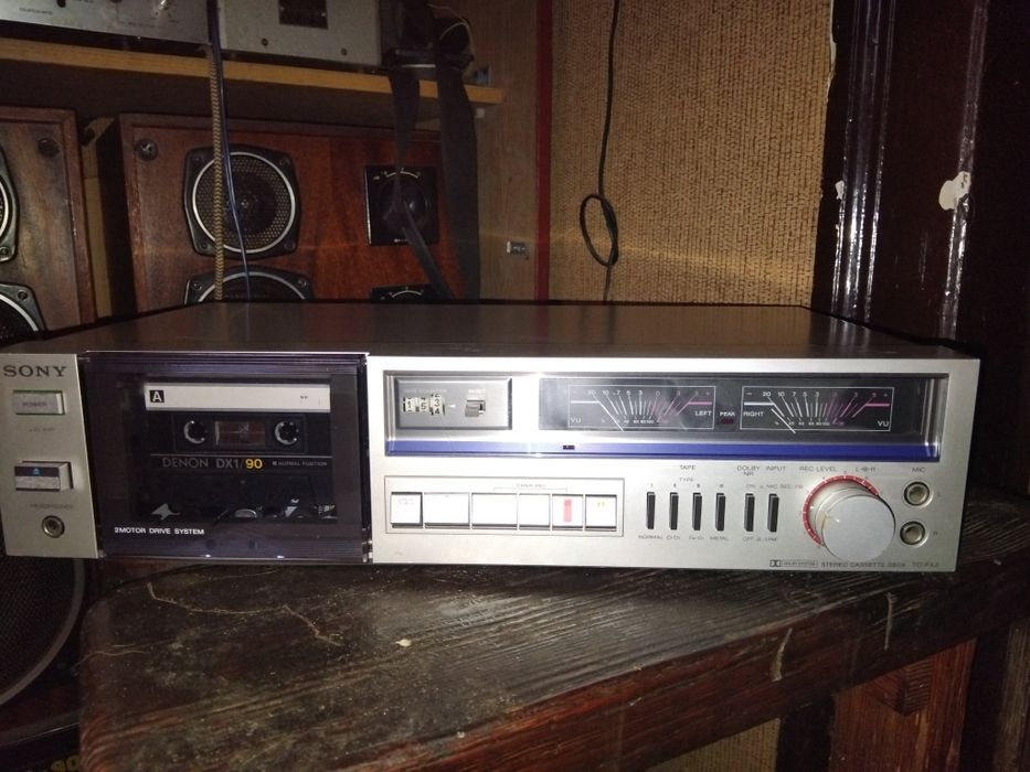 Дека касетная SONY TC-FX2