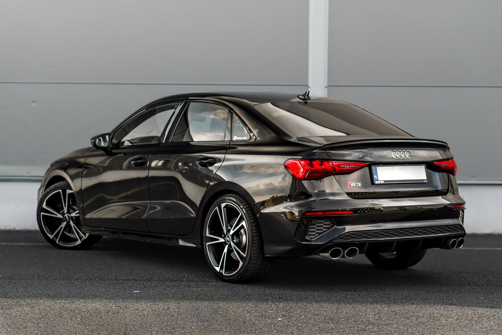 Wynajem Audi S3 RS3 S5 Wypożyczalnia aut sportowych bez kaucji Zgl