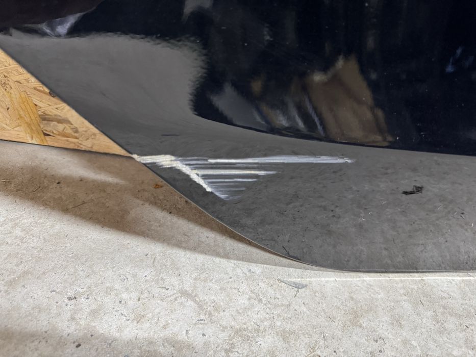 Tesla Model 3 двері задні праві