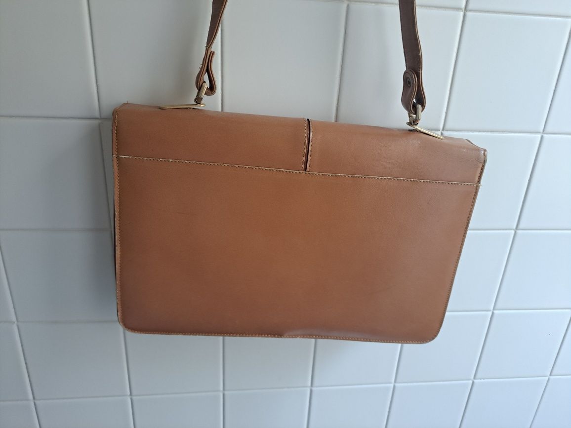 Mala pele castanha clara vintage