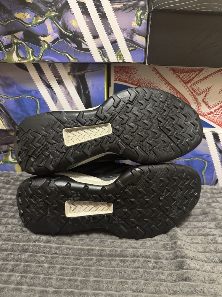Трекінгові кросівки ADIDAS TERREX HYPERBLUE 42(26,5см) оригінал