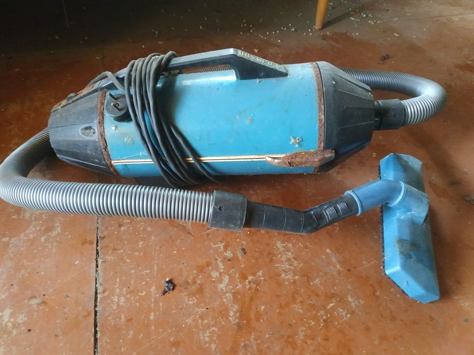 Крупорушки,пилесос робочи Терміново