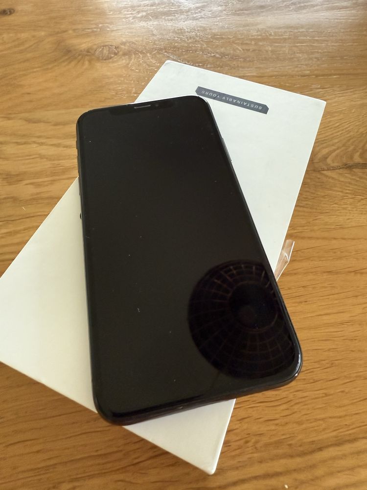 iPhone X, 256GB, space gray, stan BDB,