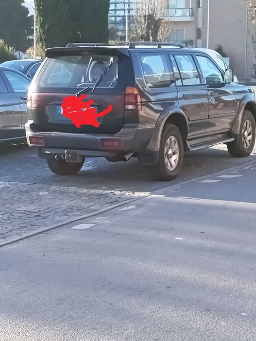 Mitsubishi Pajero com excelente motor