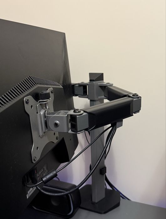 Кронштейн на два монітори RZTK MM 12-32/ настільне кріплення