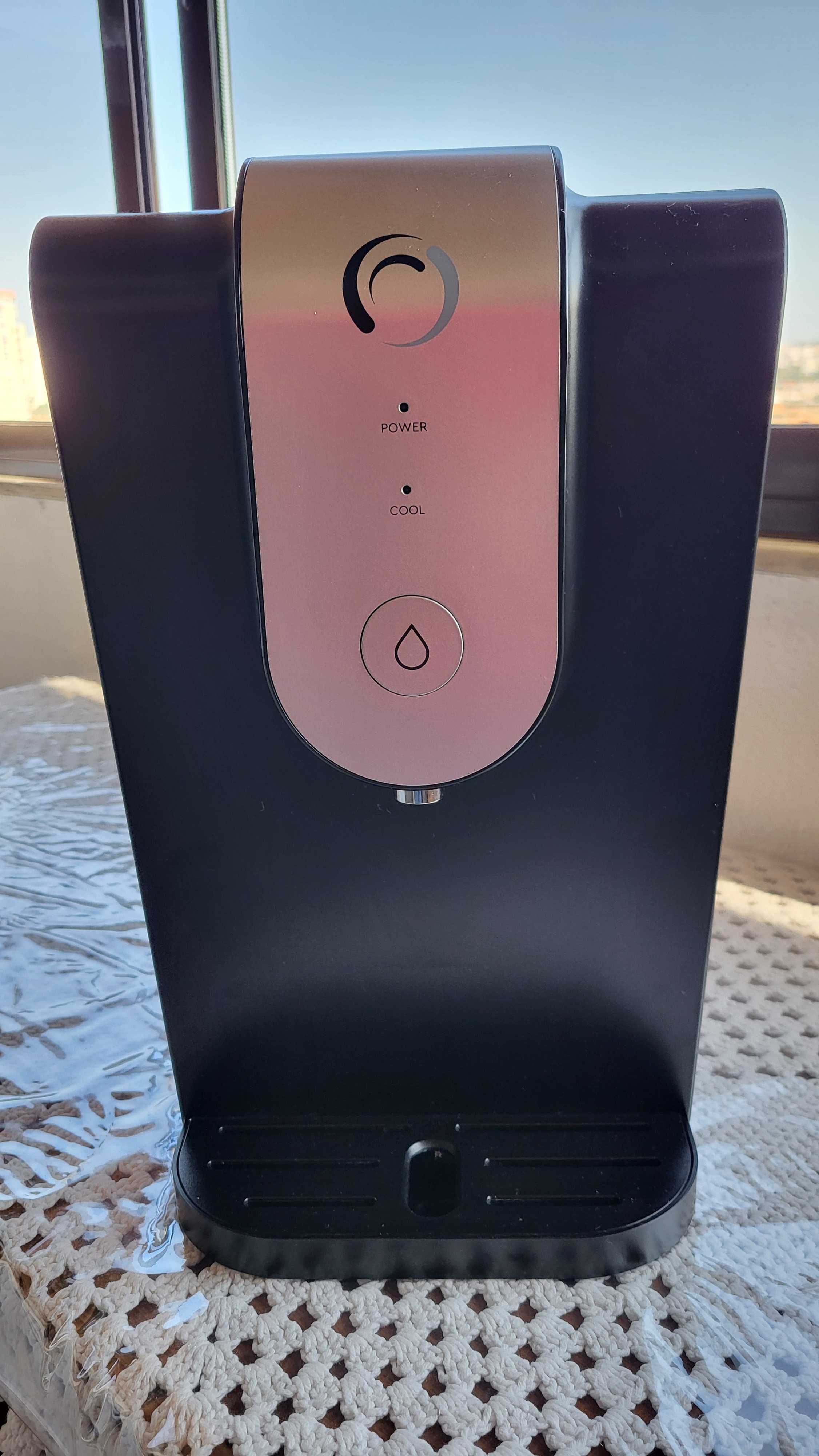 Dispensador de Água Filtrada e Refrigerada