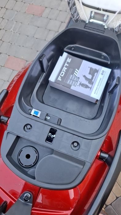 Електроскутер HAWK Лайт 2000w