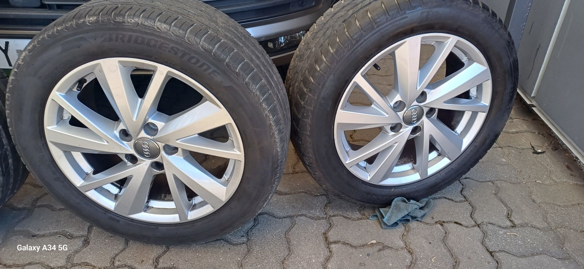 ALUFELGI koła opony AUDI Q2 215/55/17 LATO  81A601025C ET45 5x112 OE