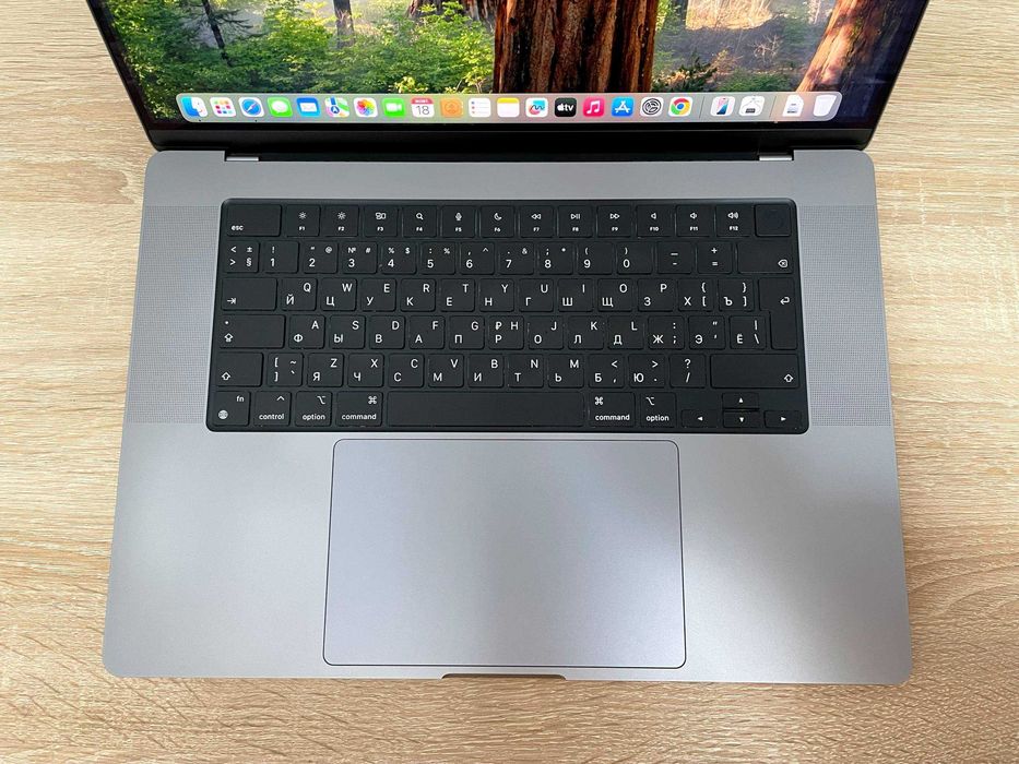 Apple MacBook 16" M1 Pro 2021 16gb RAM/512 SSD Ідеал Макбук Про М1
