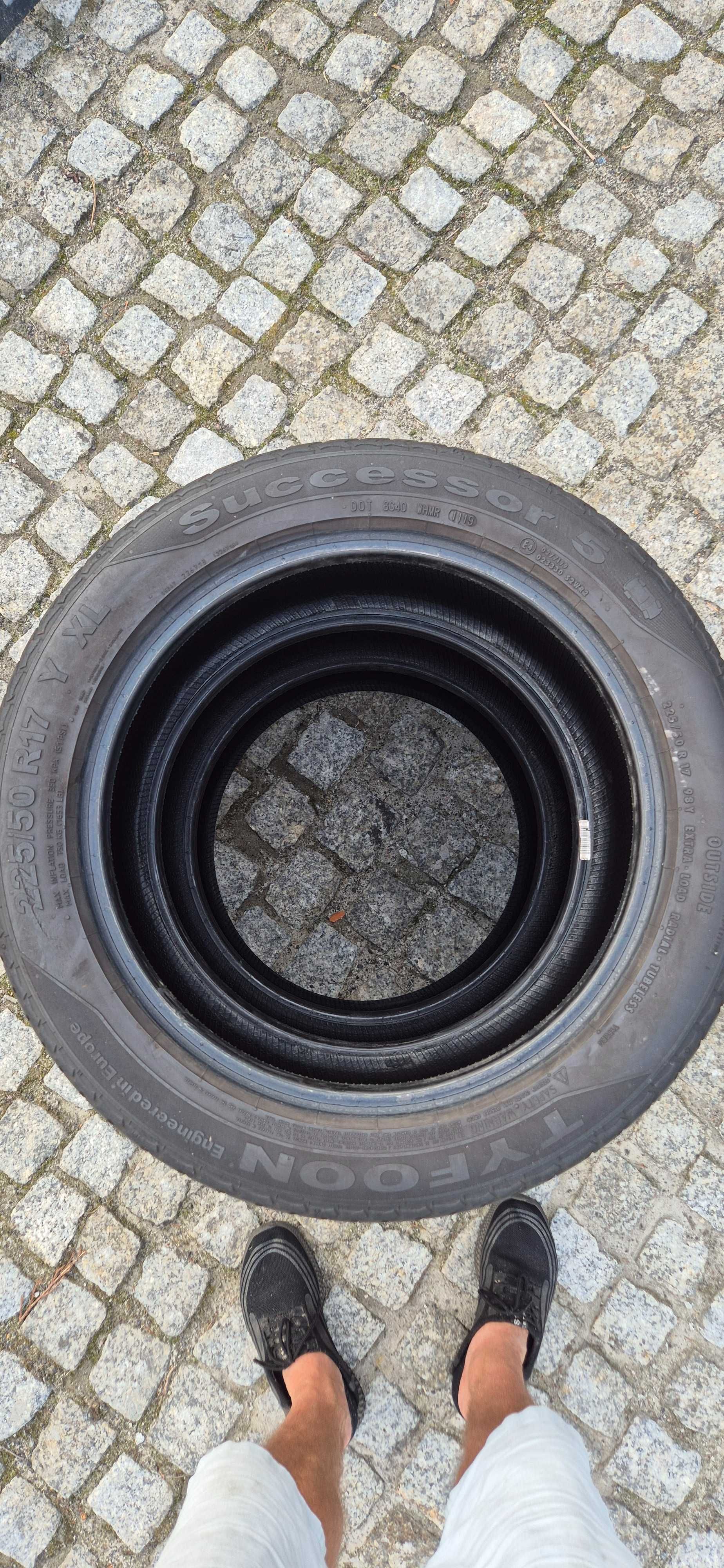 4szt Opon letnich 225/50R17 Tyfoon Successor 5.