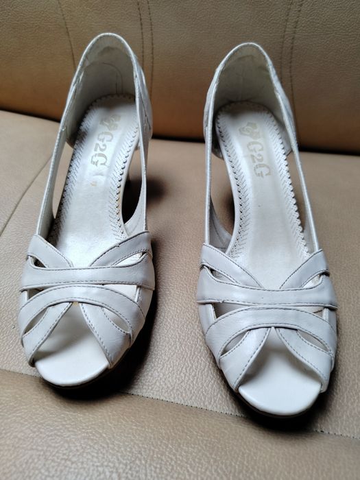 Buty damskie sandały szpilki rozmiar 38