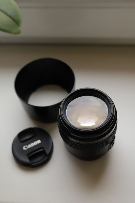 Продам обʼєктив CANON EF 85MM F/1.8 USM