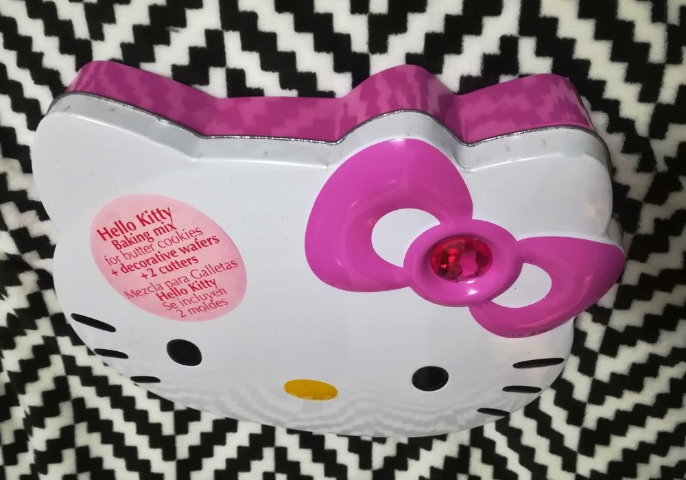 Hello Kitty - Caixa metal