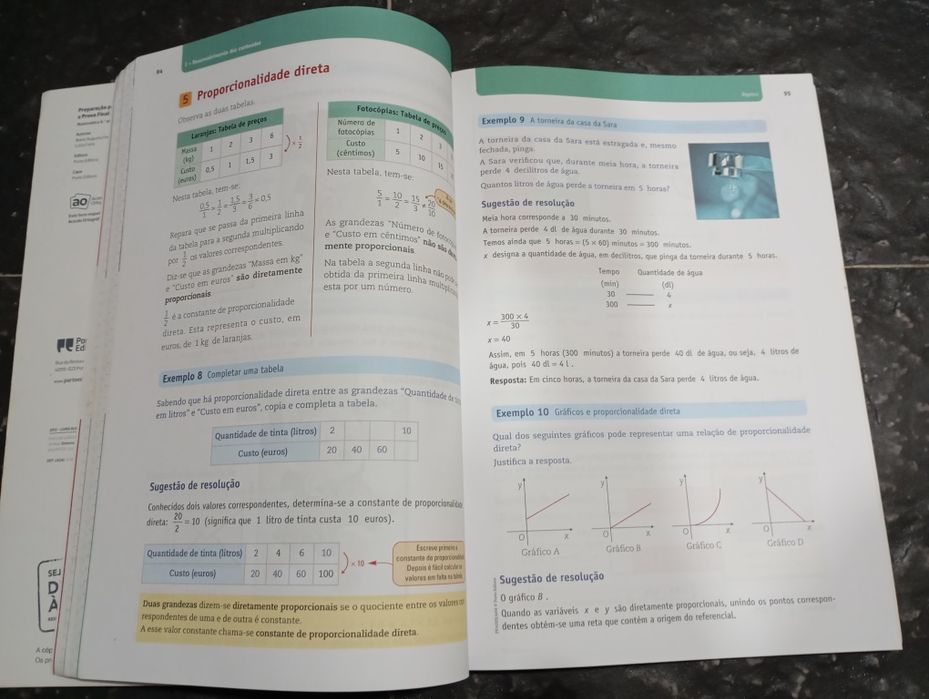 Livro escolar de matemática