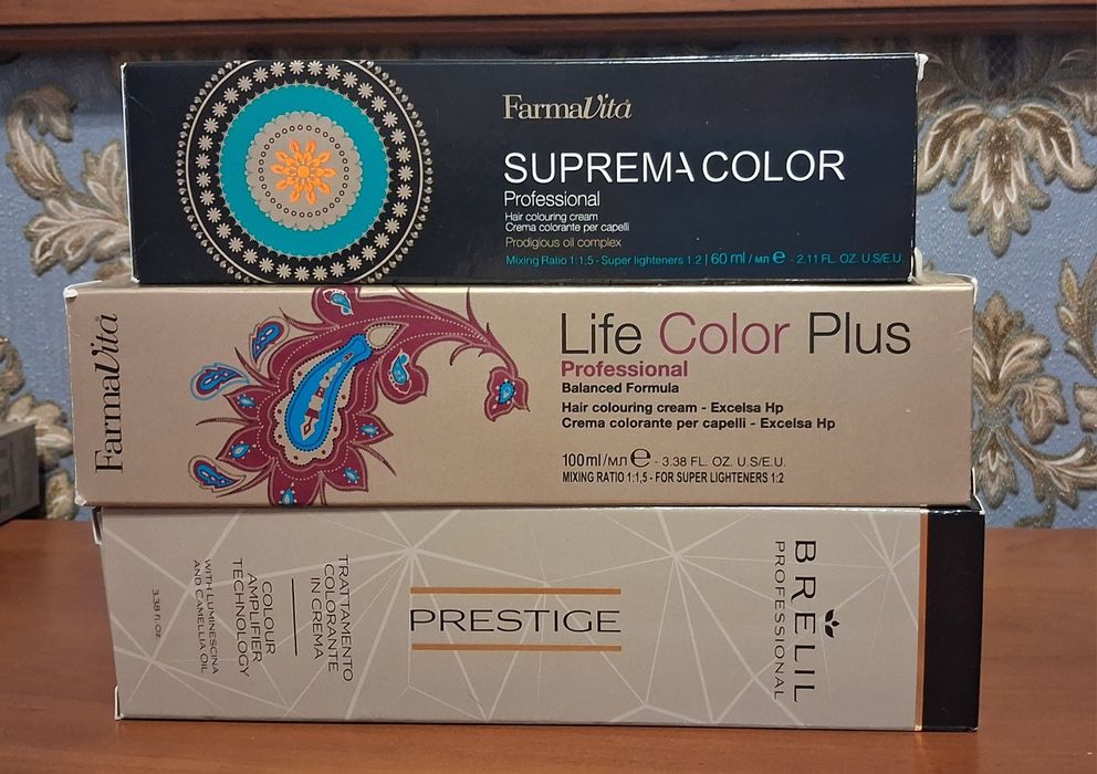 Фарба для волосся Farmavita, Brellil а також окисники Wella , Farmavit