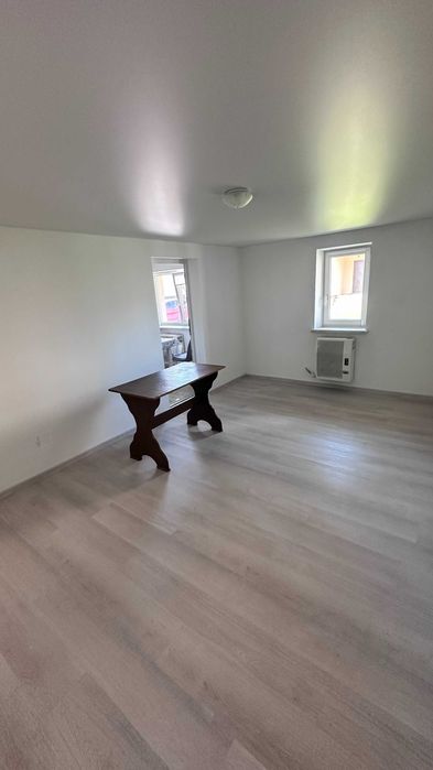 Продається чудовий двоповерховий будинок у мальовничому селі Малинівка