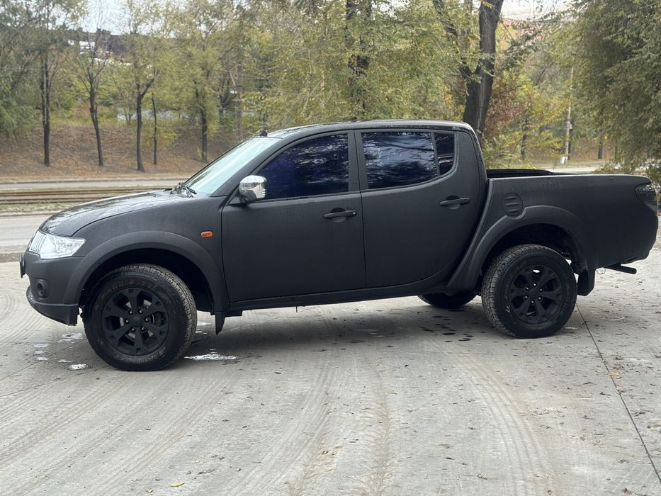 Mitsubishi L200 2-5 D1-D Sporteno розмитнена В Запоріжжі