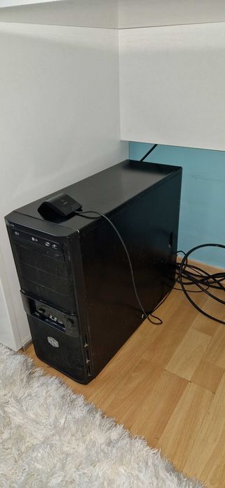 Komputer stacjonarny AMD FX-8320E Gigabyte R9 270Windforce z monitorem