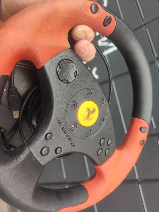 USB. Игровой руль с педалями для компа и Sony PS.